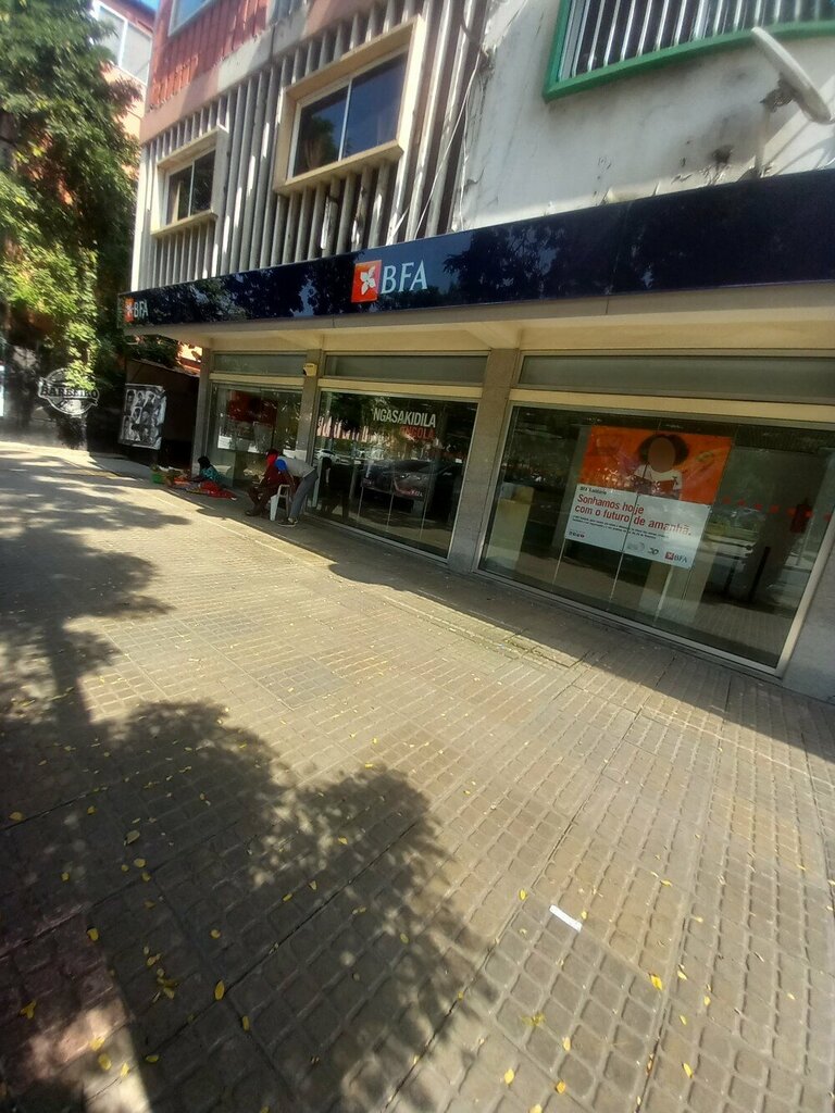 ATM Bfa, Loanda, photo