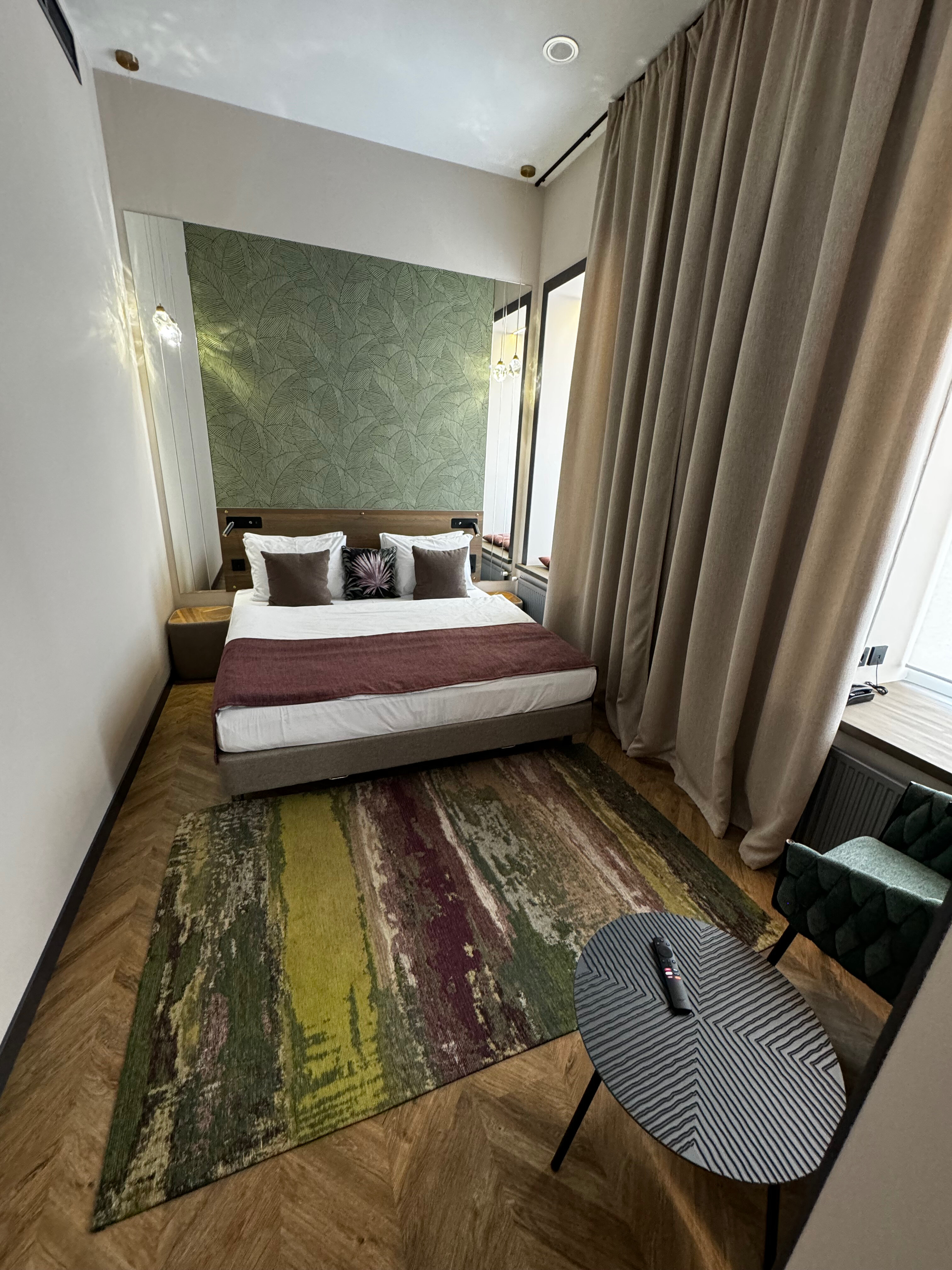 Фото Марипоса