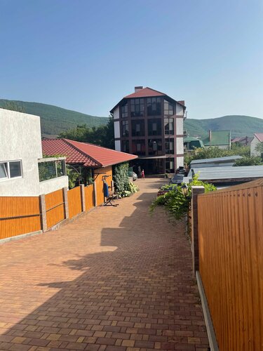 Гостевой дом Револ в Кабардинке