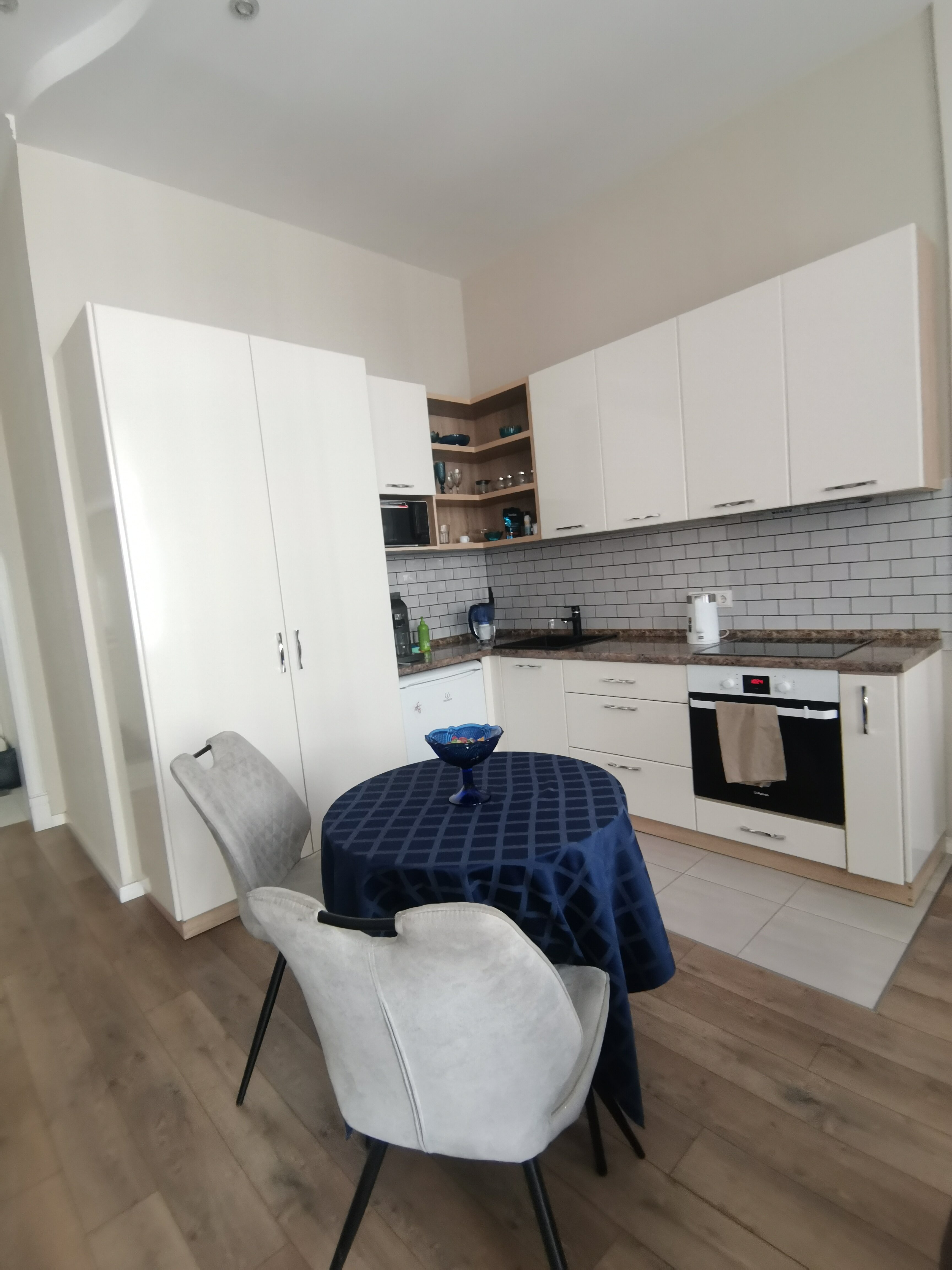 Фото В центре