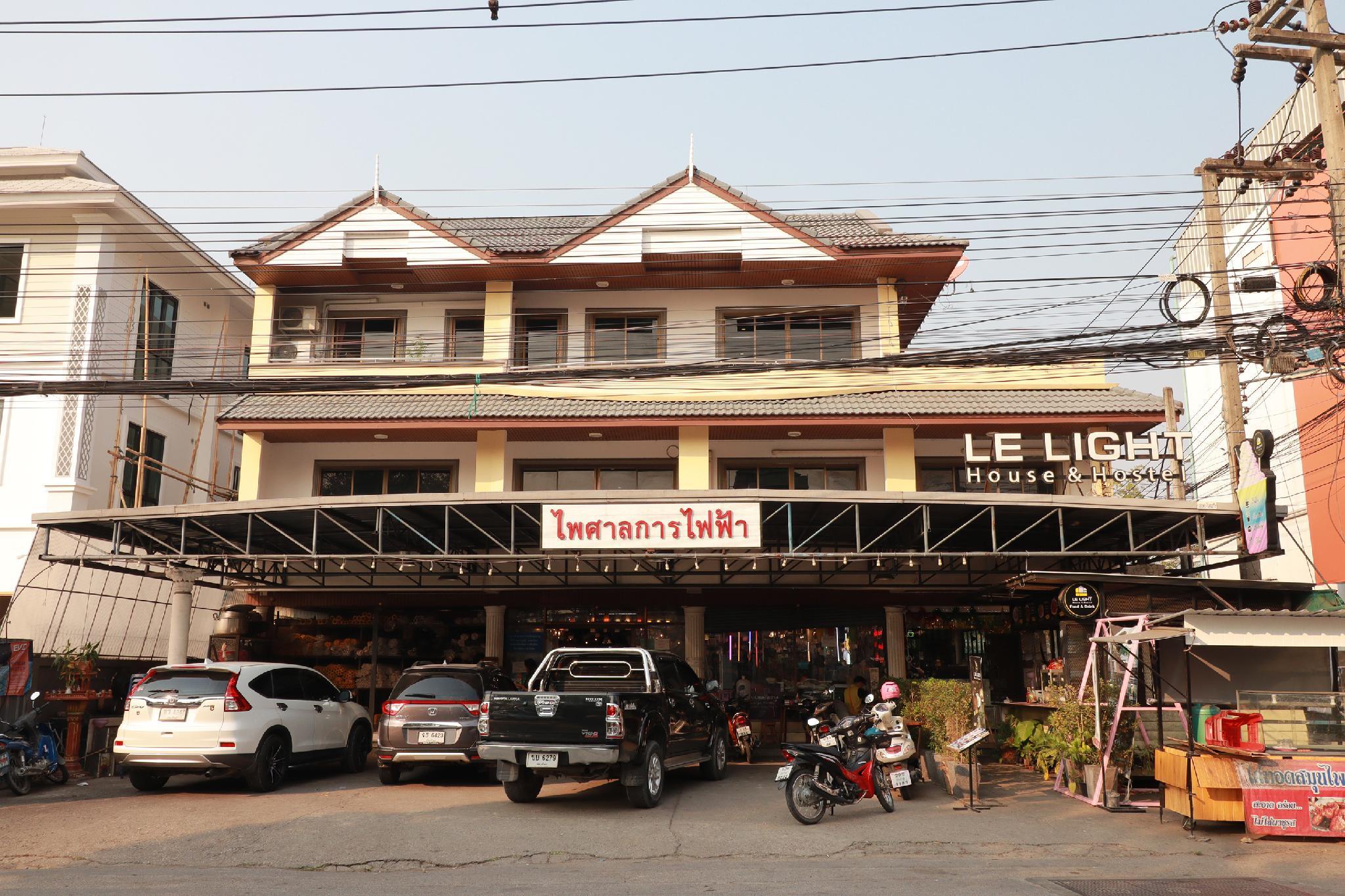 Фото Oyo 531 Le Light House & Hostel