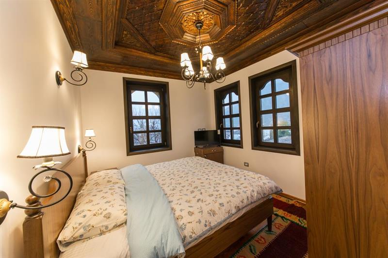 Фото Hotel Onufri