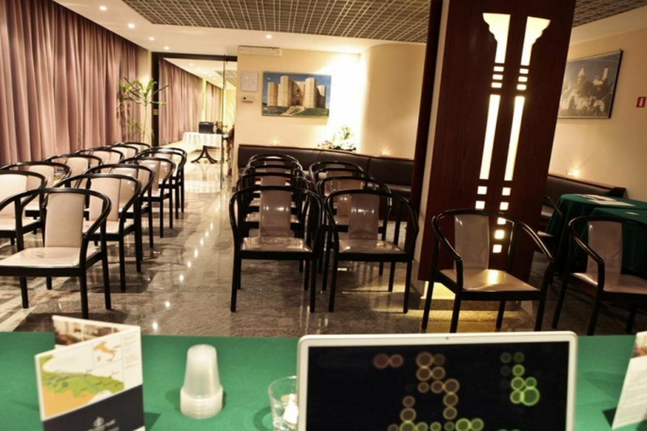 Фото Cristal Palace Hotel