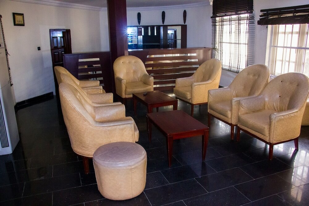 Фото Chelsea Suites Annex