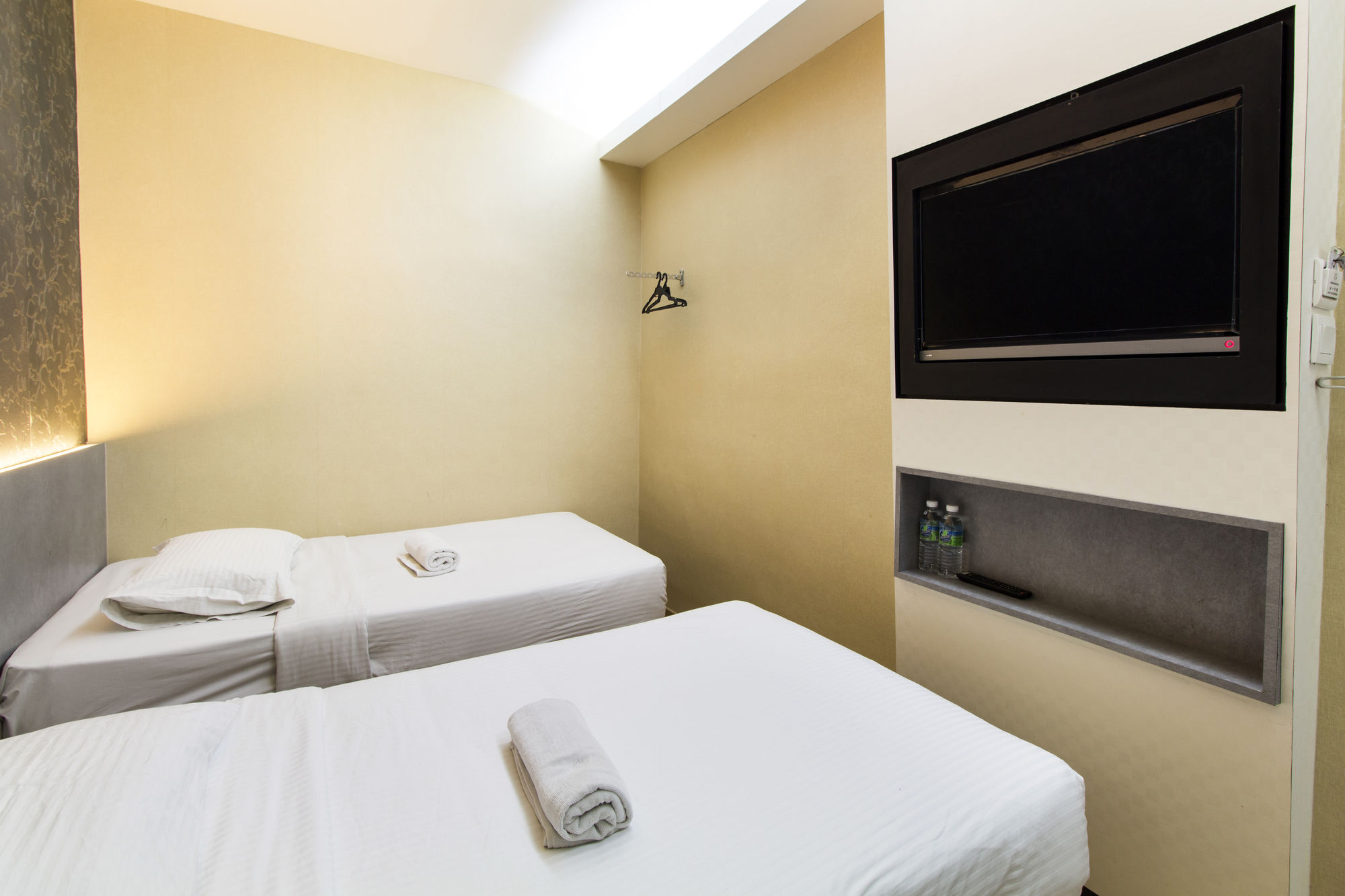 Фото Smile Hotel Wangsa Maju