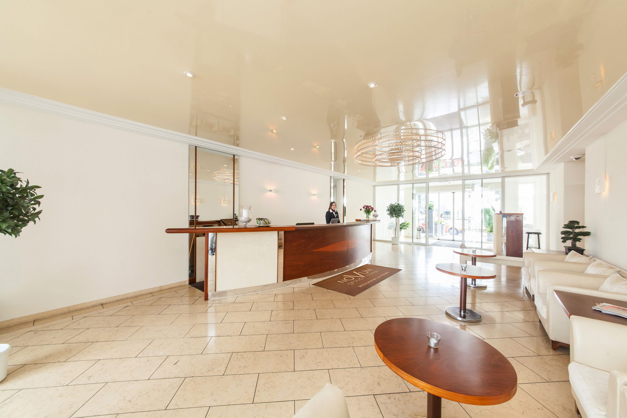 Фото Novum Hotel Post Aschaffenburg