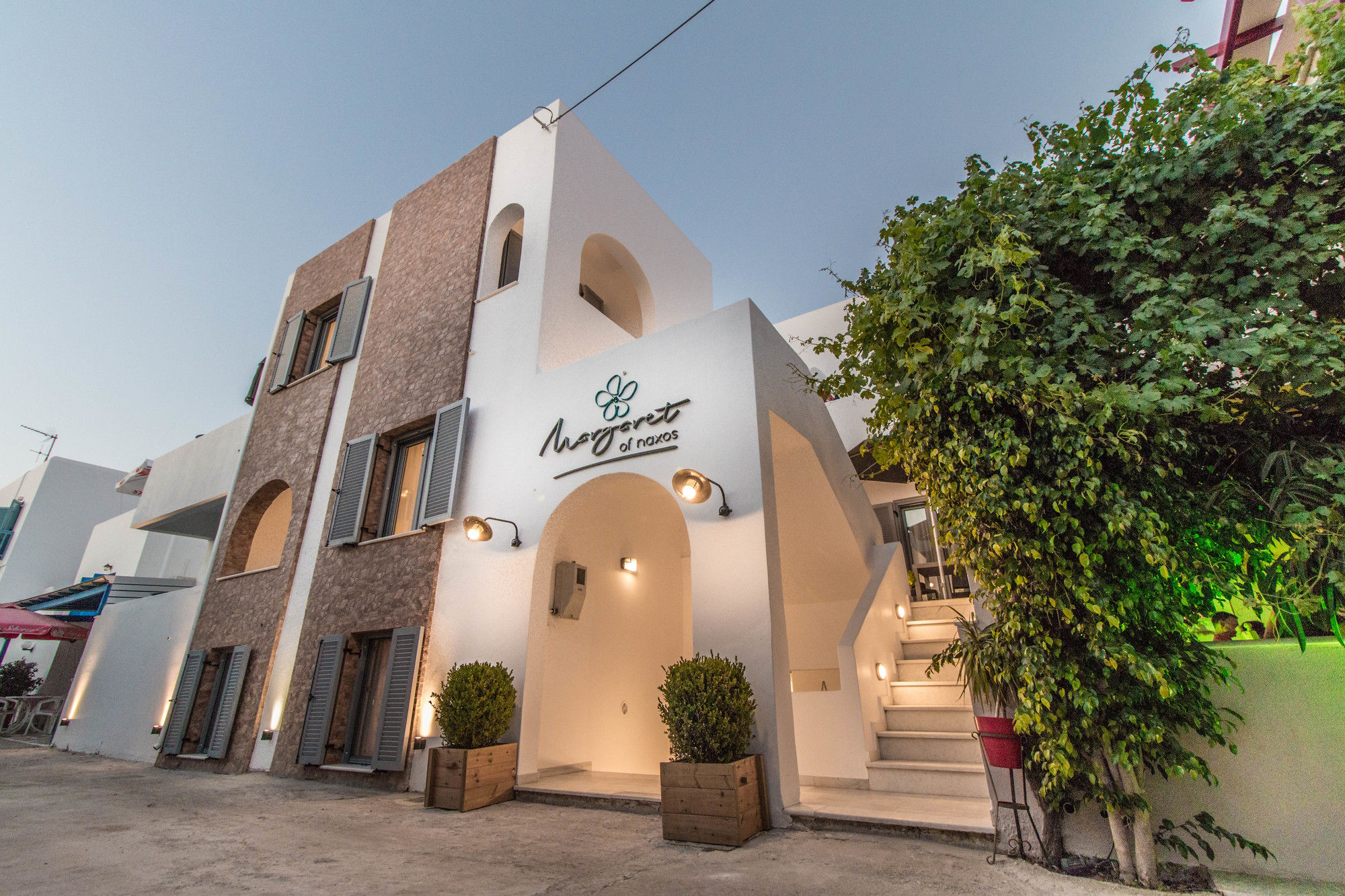 Фото Margaret of Naxos