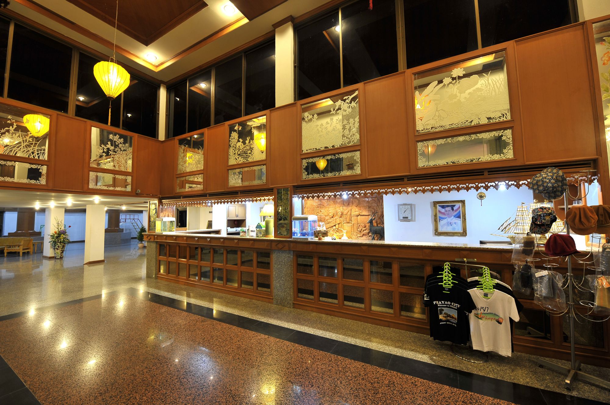 Фото Phayao Northern Lake Hotel