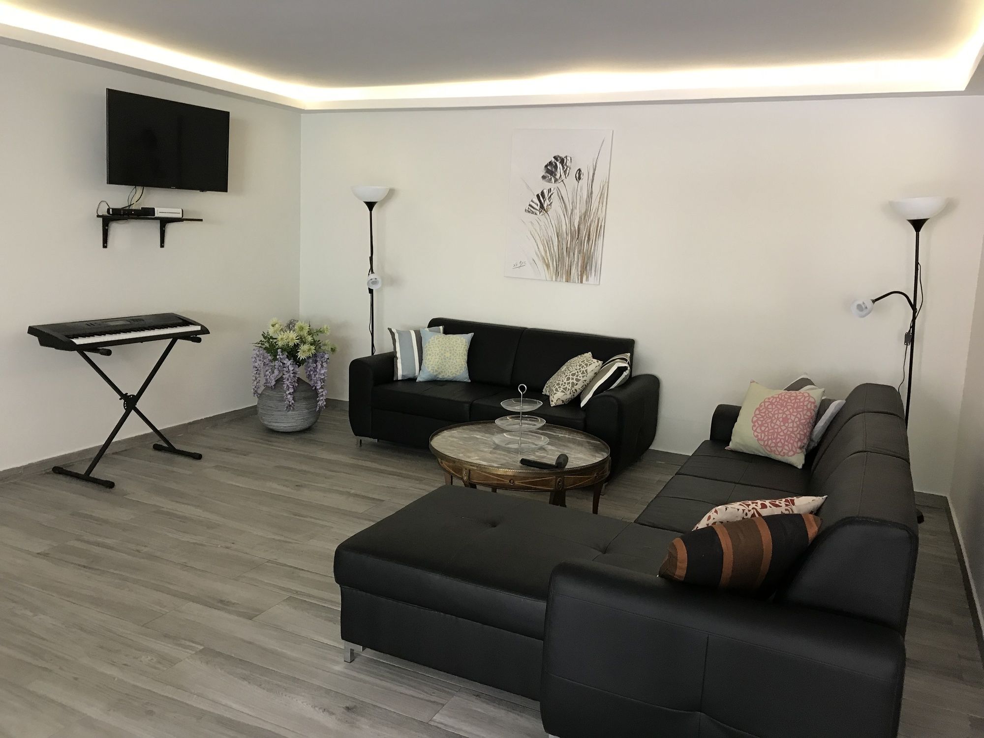 Фото Hostal Liwi