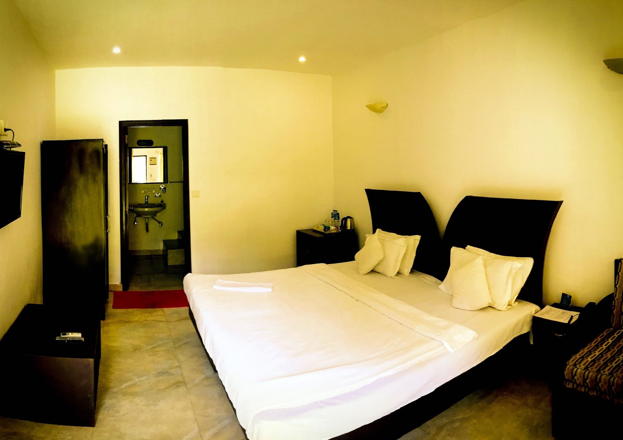 Фото Rococco Ashvem Resort