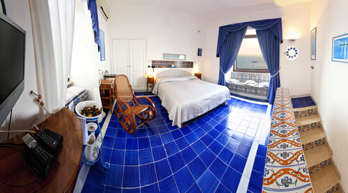 Внешний вид отеля Villa Angelina в Масса-Лубренсе, фото 3