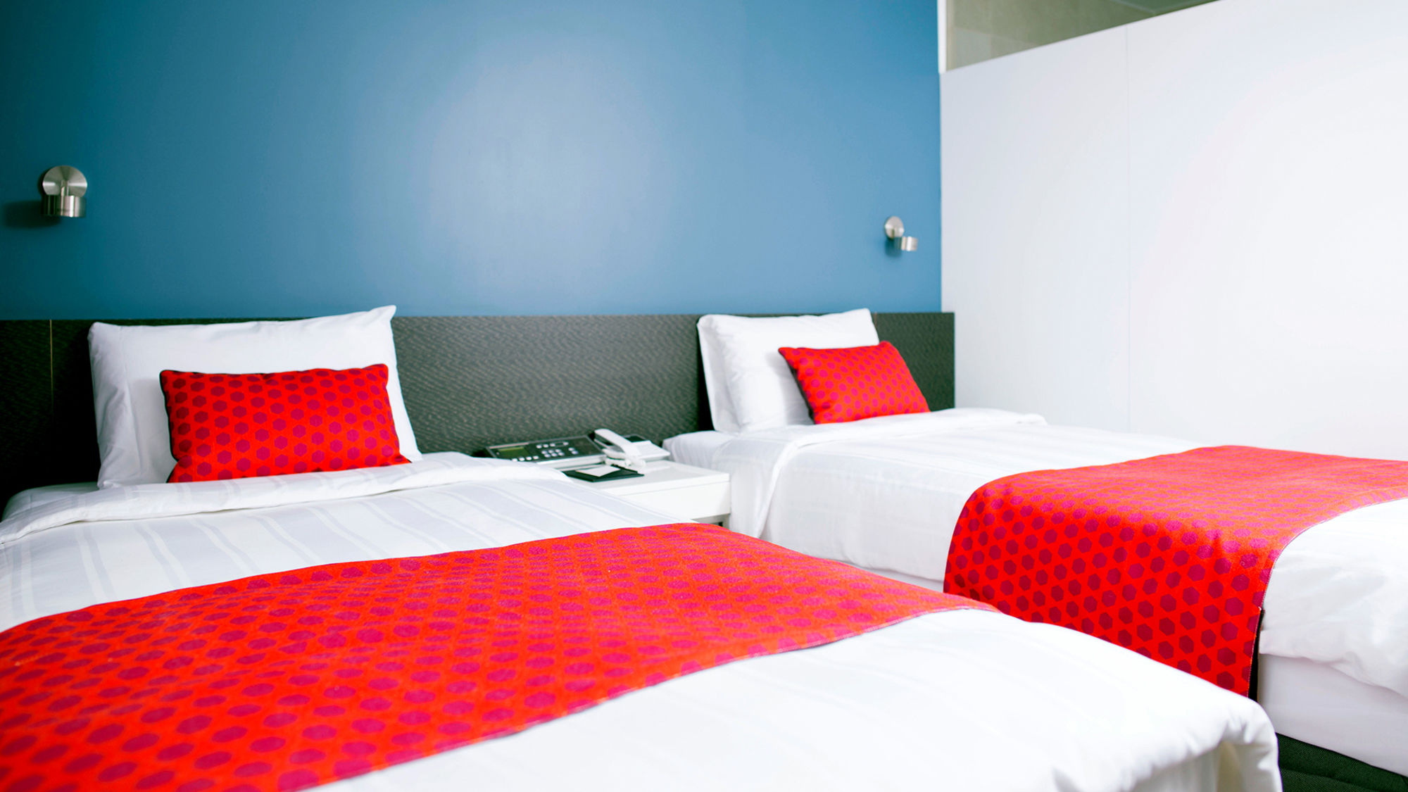 Фото Matthieu Yeosu