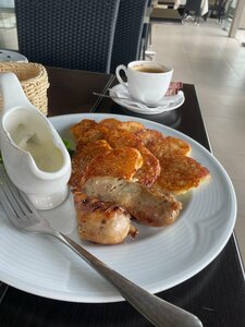 Ganna (Viciebski rajon, Mazalawski sielsaviet, 17), restaurante