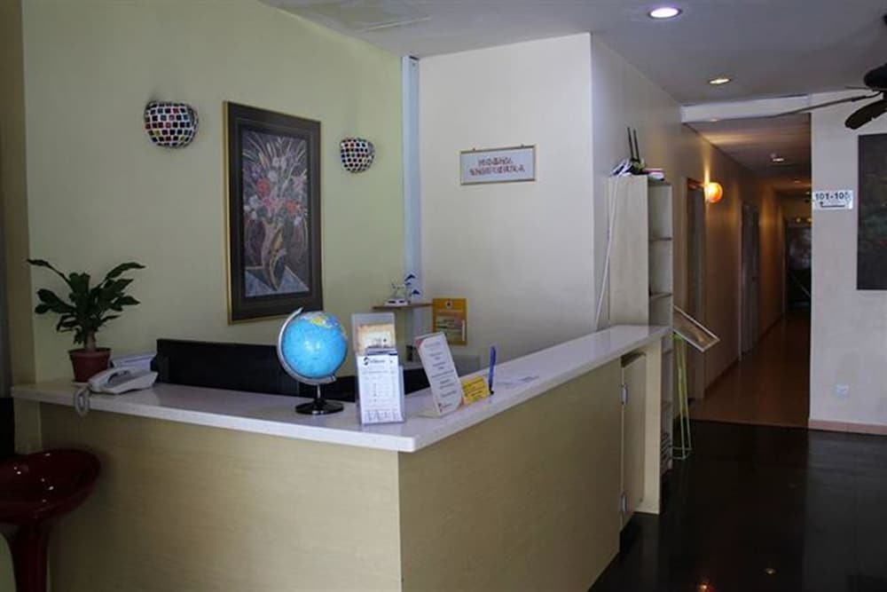 Фото Hotel Sempurna