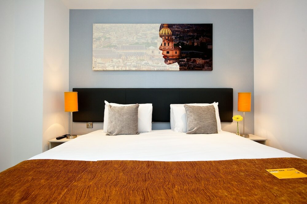 Фото Staycity Aparthotels Deptford Bridge Station