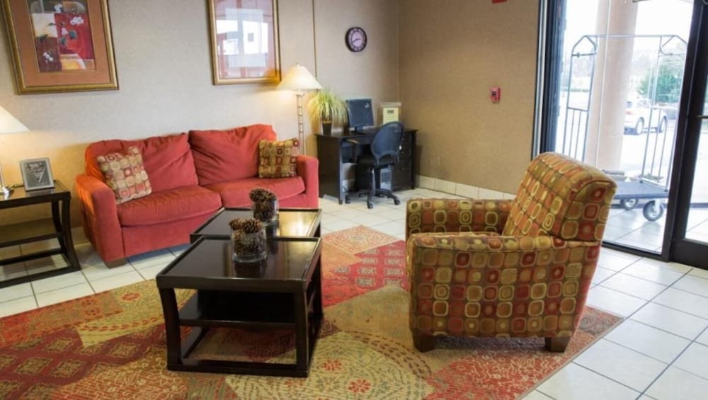 Фото BridgePointe Hotel & Marina