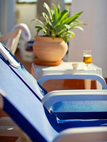 Внешний вид отеля Hotel Marbella в Фуэнхироле, фото 4