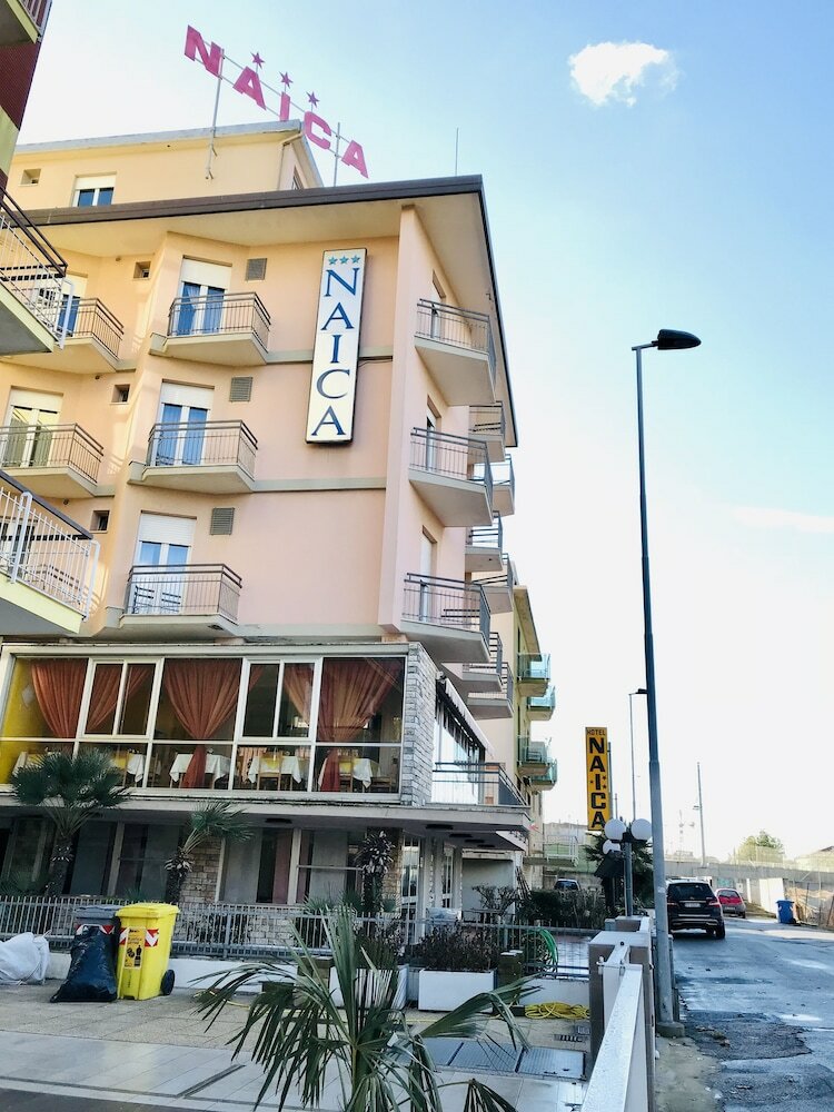 Фото Hotel Naica