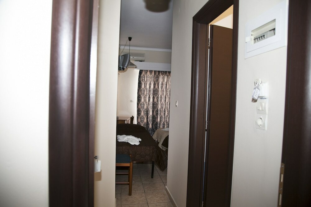 Фото Olympia Hotel