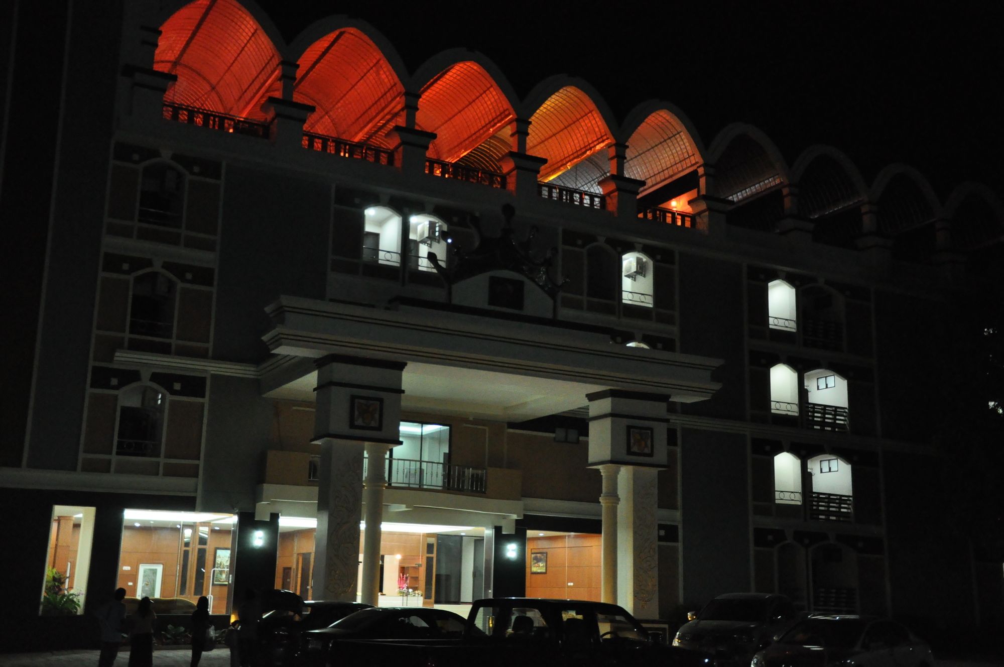 Фото Queen Palace Hotel