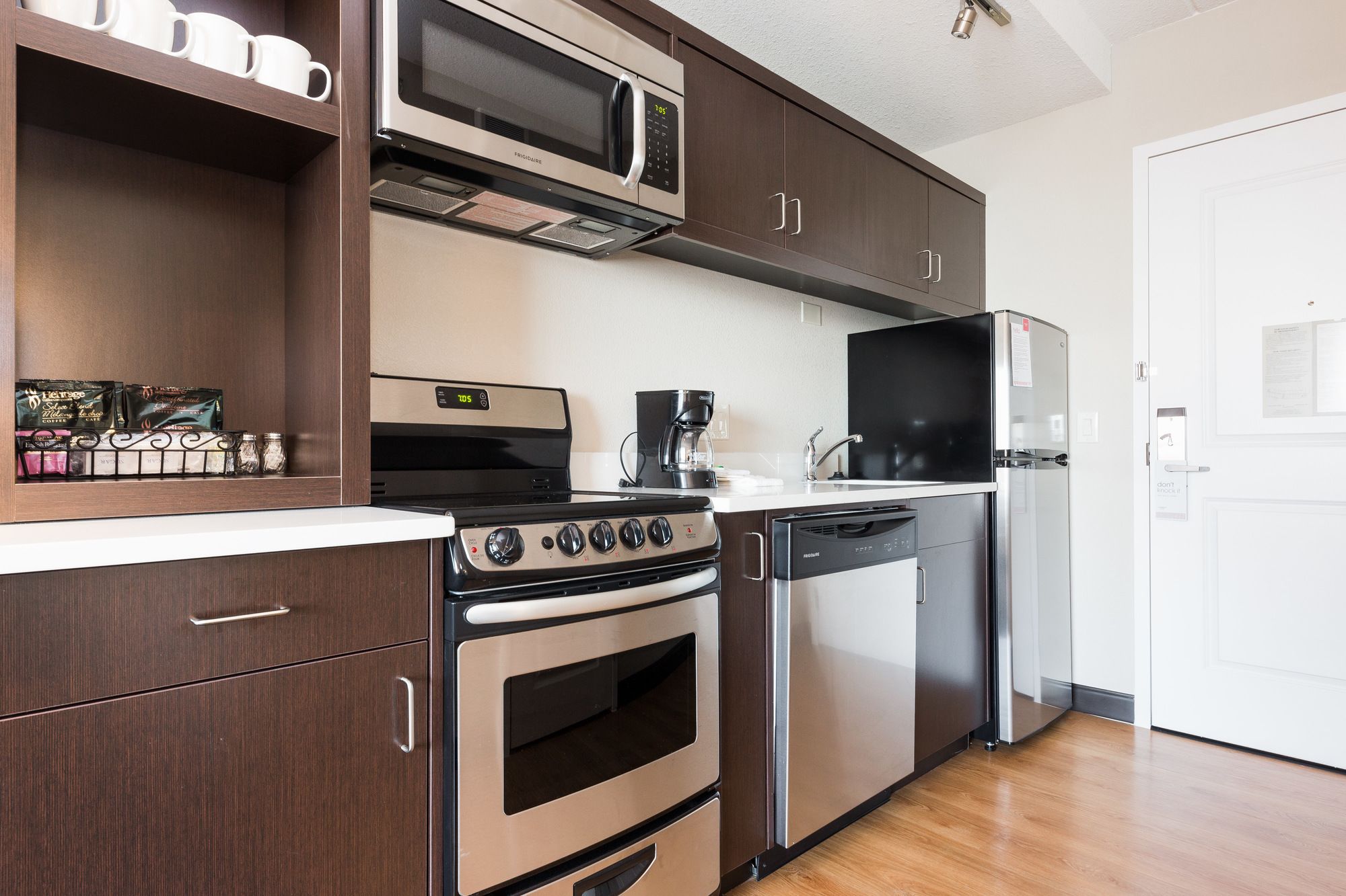 Фото TownePlace Suites by Marriott Edmonton South