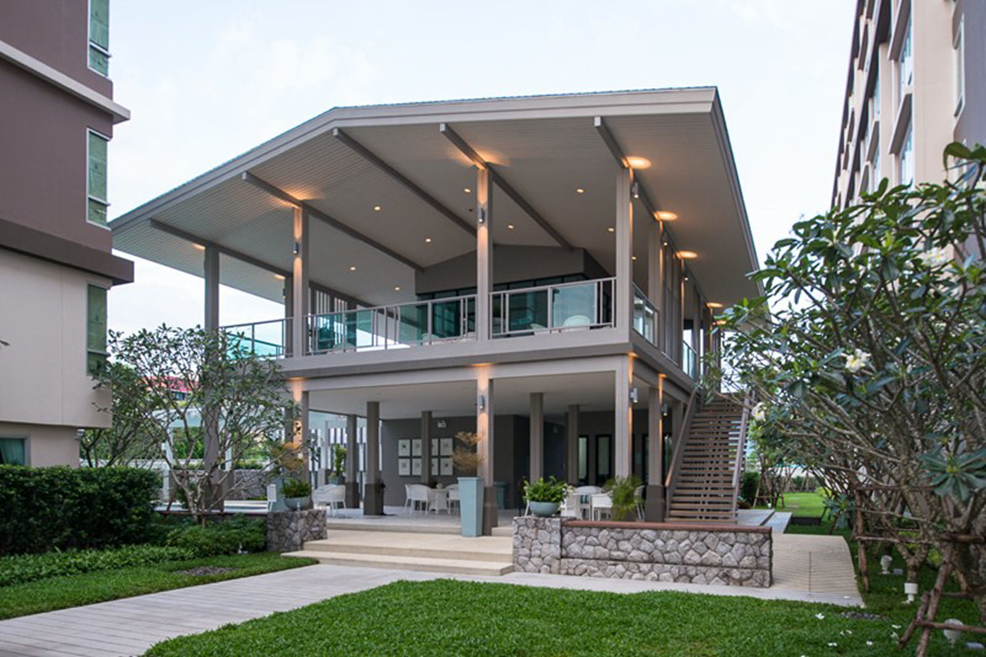 Фото Baan Peang Ploen by Montri