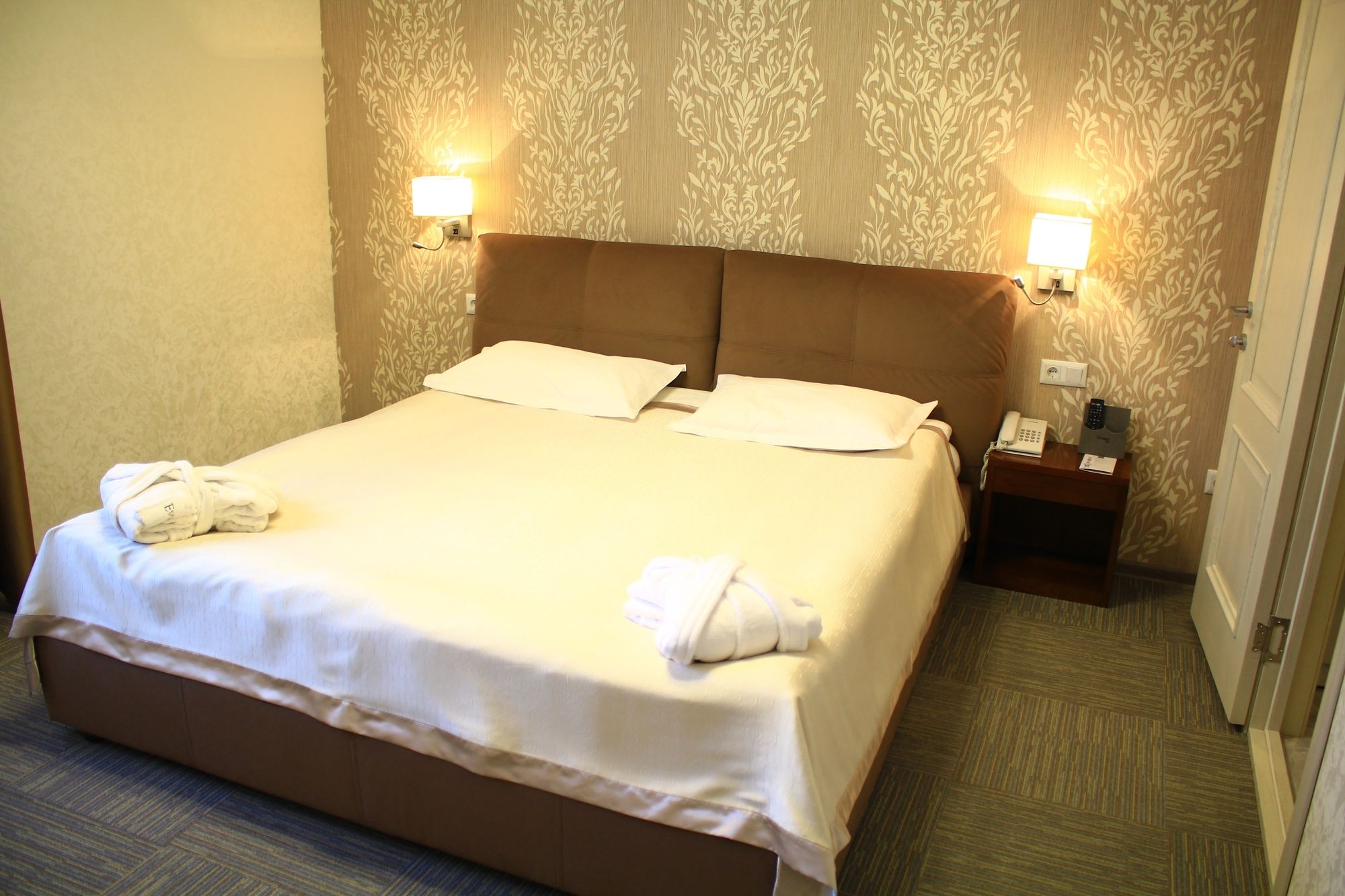 Фото Отель Европа