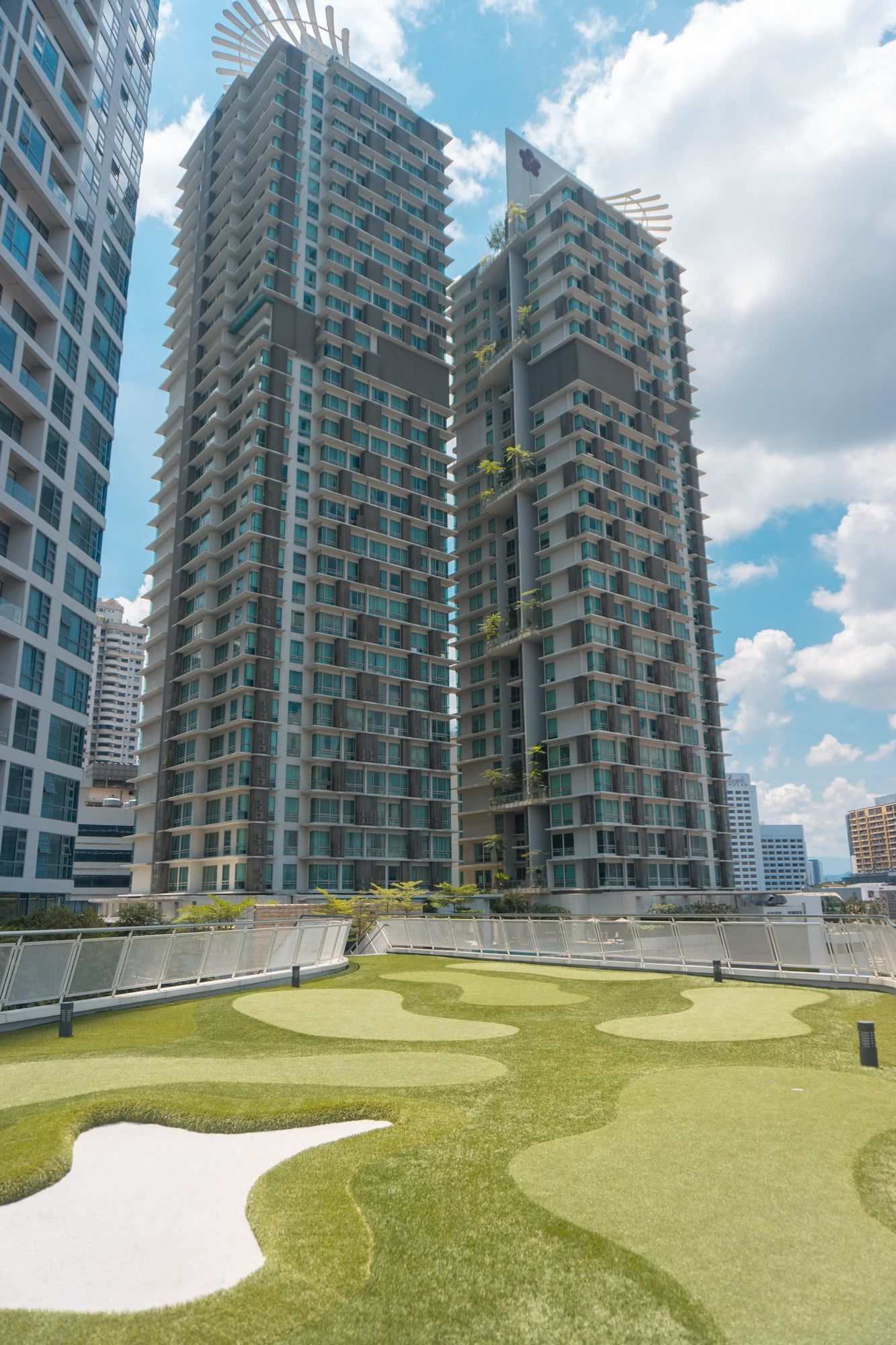 Фото Robertson Premier Suites by Subhome