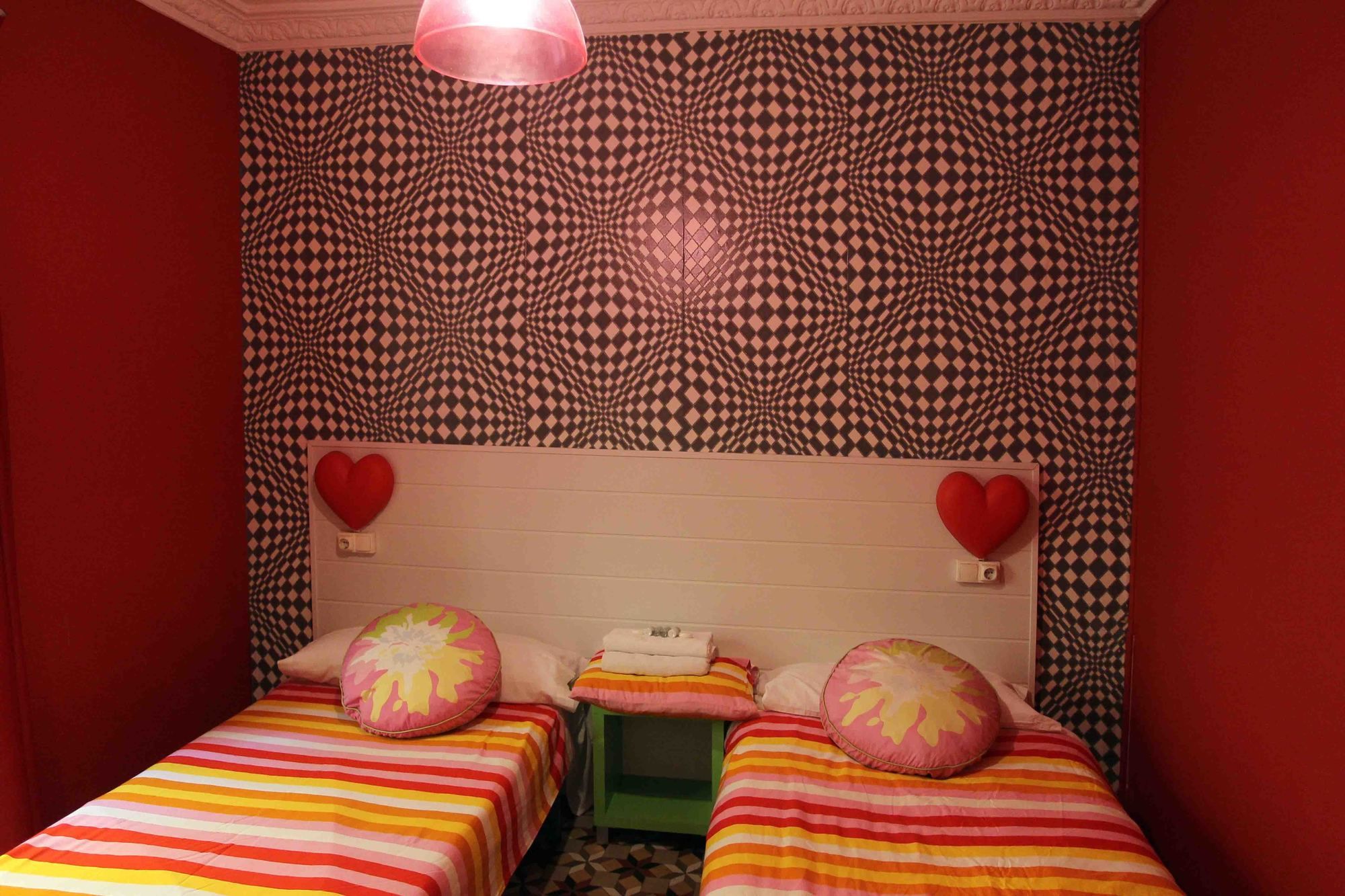 Фото Red Nest Hostel Valencia