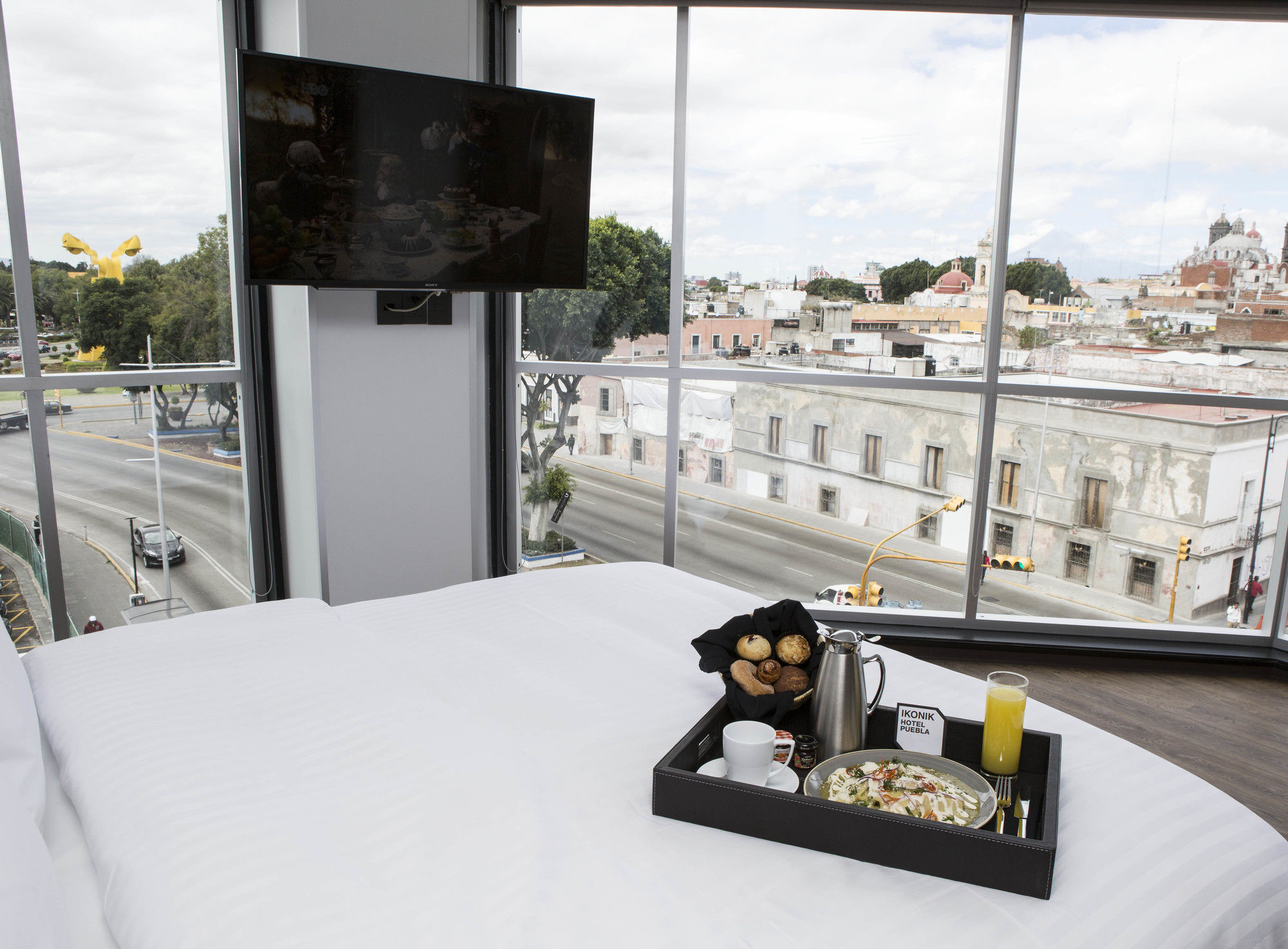 Фото Ikonik Hotel Puebla