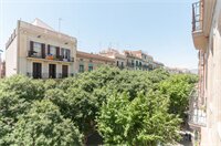 Фото Weflating Suites Sant Antoni Market