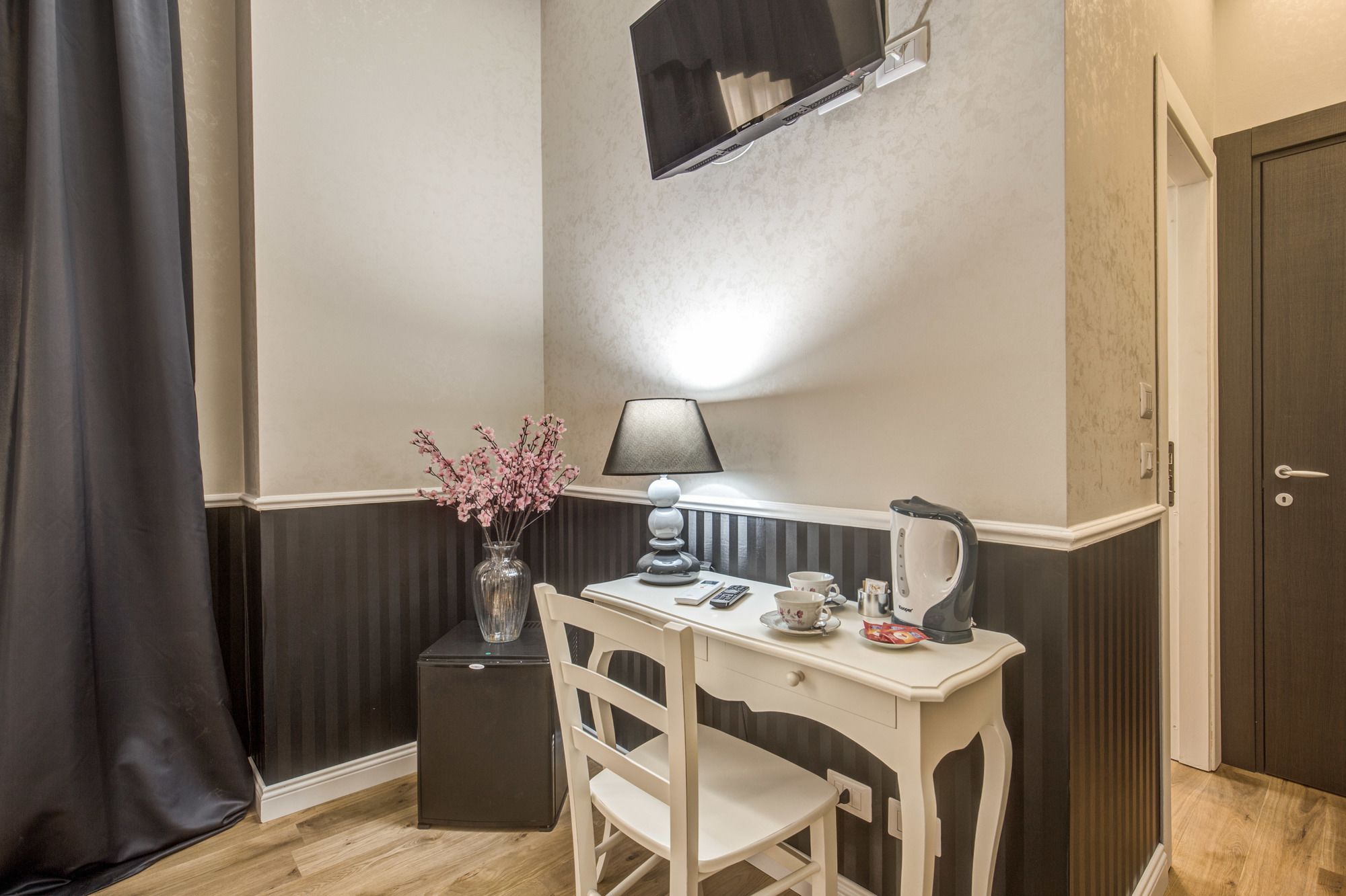 Фото Suite in Rome Veneto