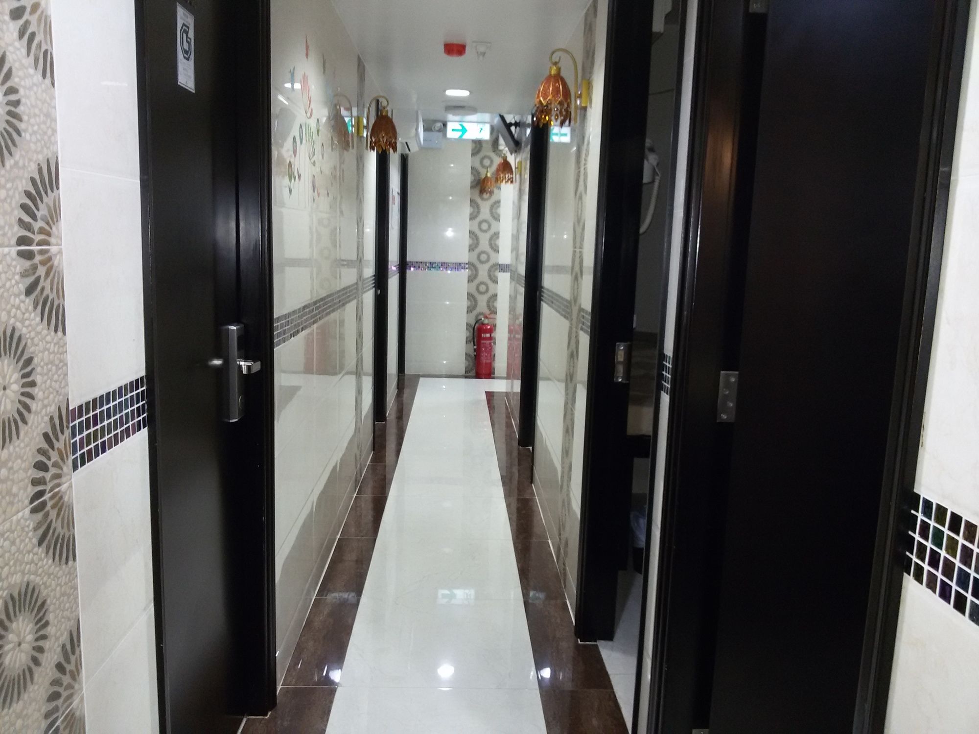 Фото Aashiana Hotel