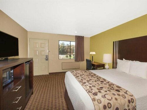 Гостиница Days Inn by Wyndham San Jose Airport в Сан-Хосе