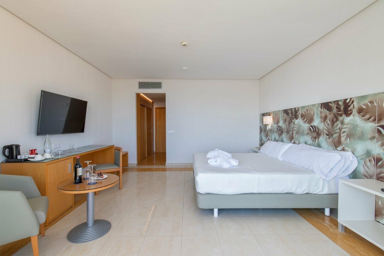 Фото 104254502792