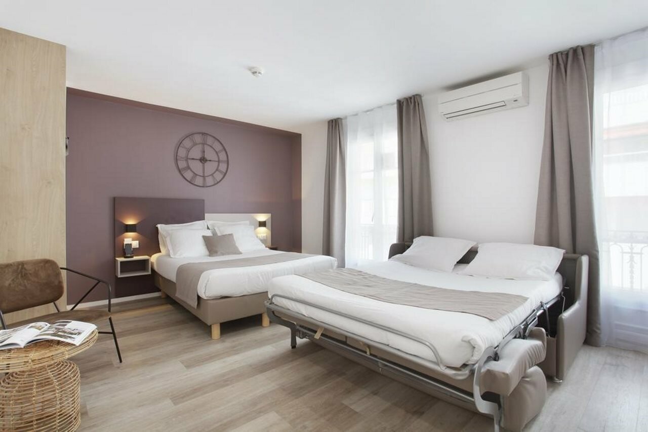 Фото The Alcove Hotel