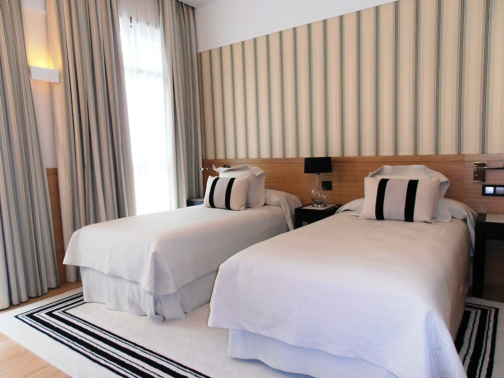 Фото Gran Hotel Sardinero