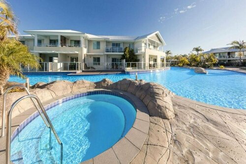 Гостиница Oaks Port Stephens Pacific Blue Resort в Новом Южном Уэльсе