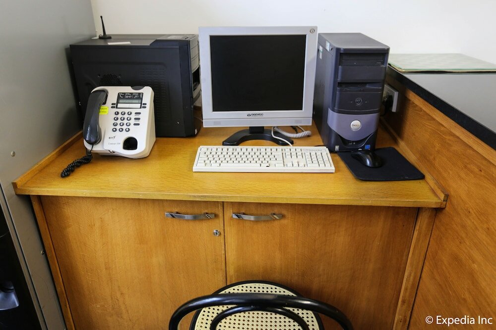 Фото Colliers Hotel