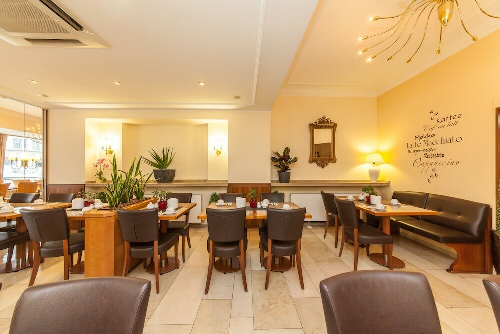 Фото Hotel Flora Düsseldorf