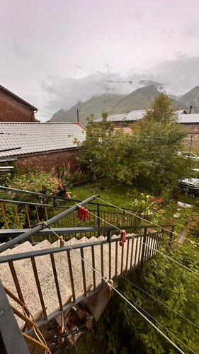 Внешний вид отеля Hotel Graf kazbegi в Степанцминде (Казбеги), фото 1