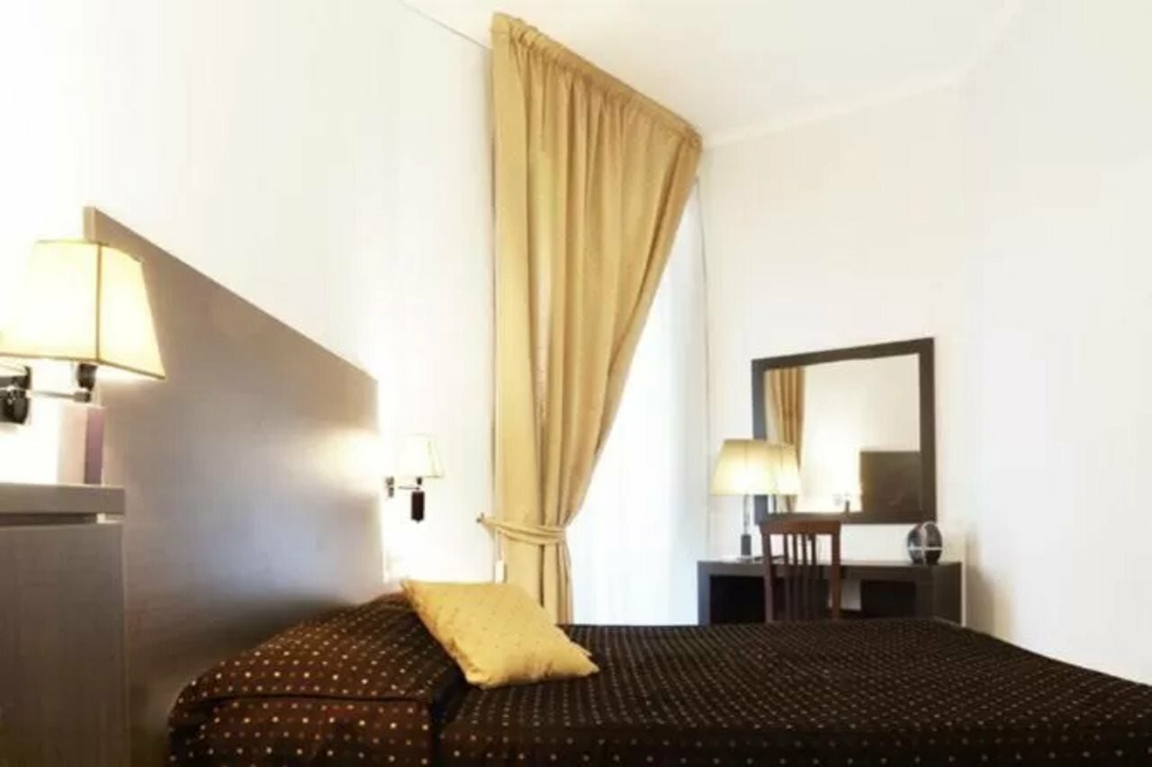 Фото Roman Residence