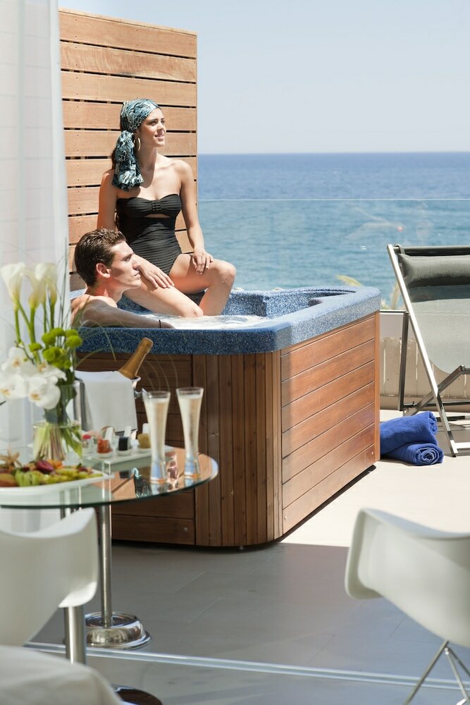 Фото Royal Apollonia by Louis Hotels