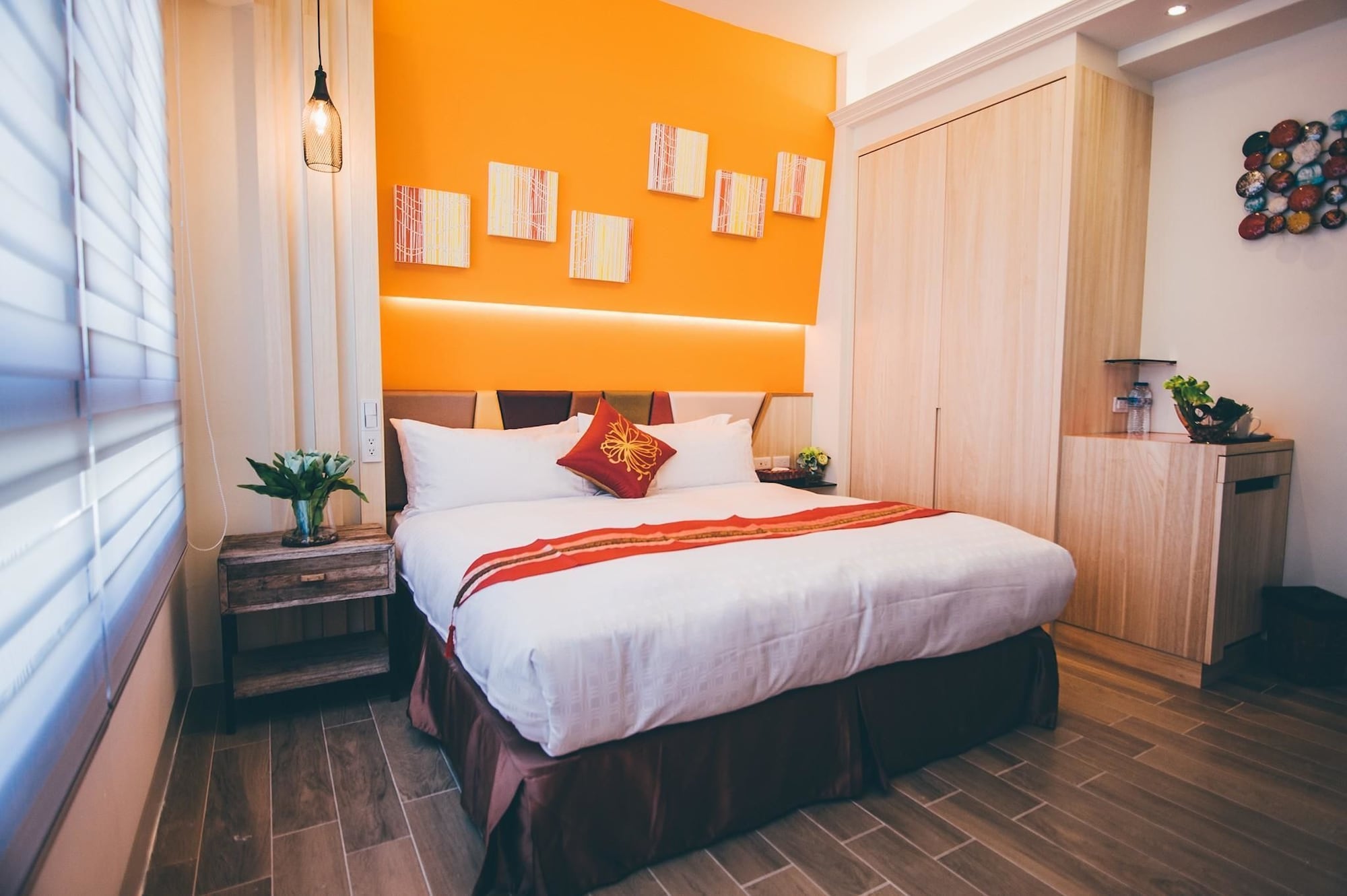 Фото Mambo Boutique Hotel