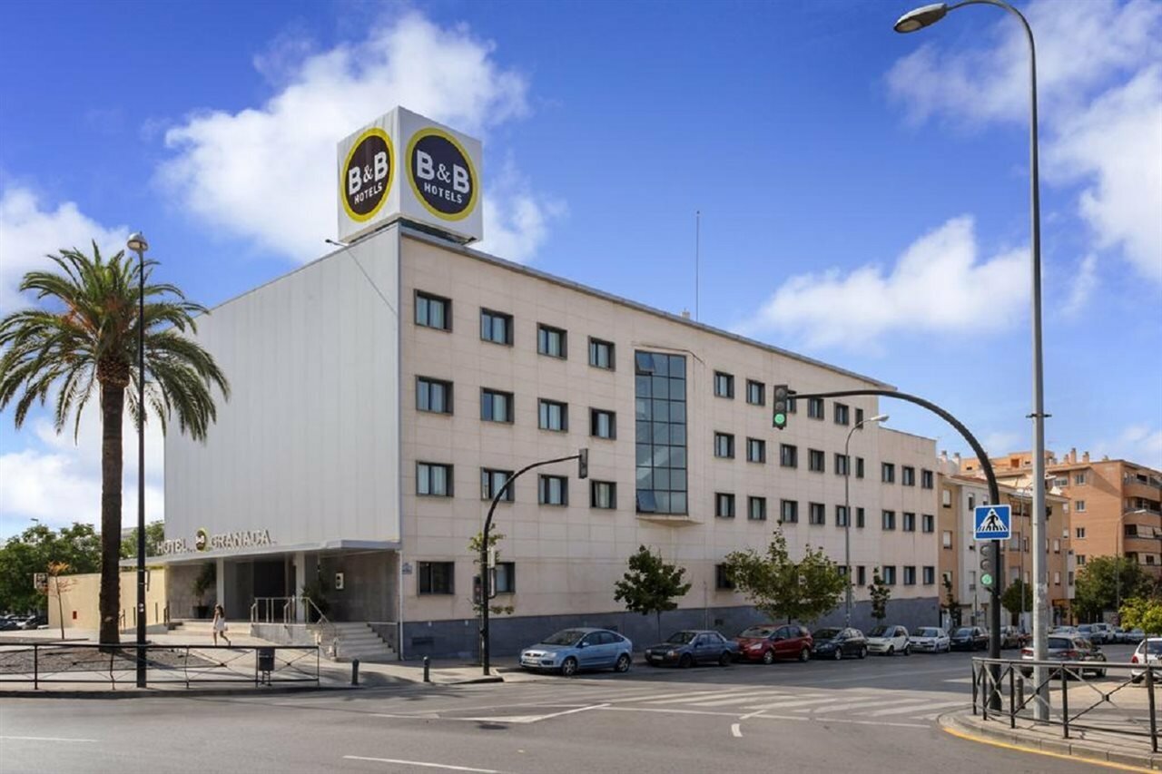 Фото B&b Hotel Granada Estacion