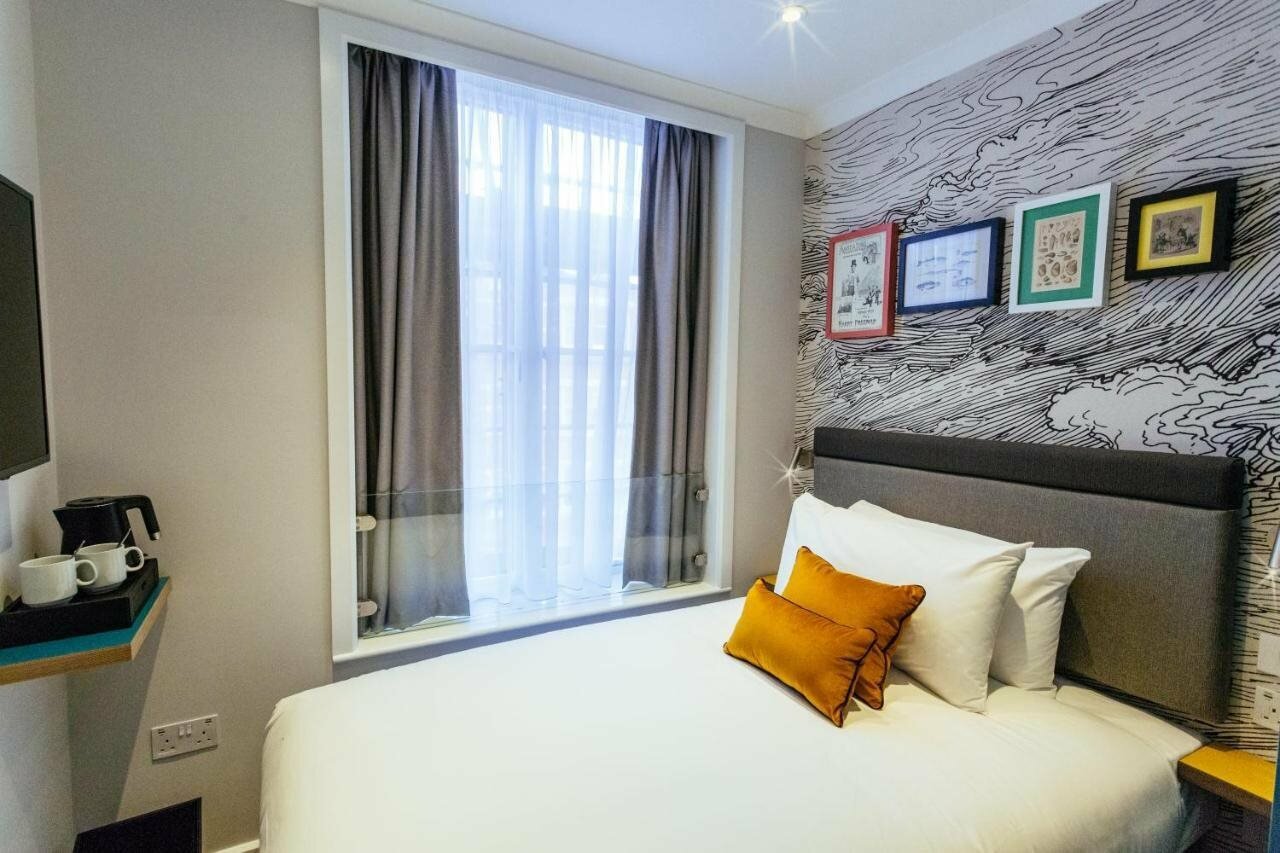 Фото Oliver Plaza