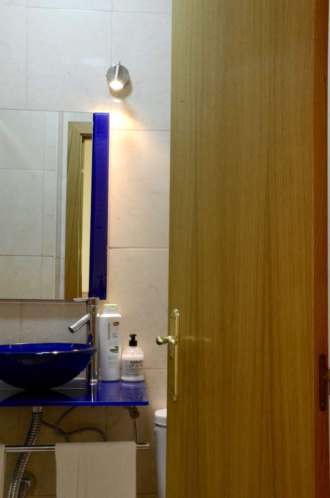 Фото Hostal Nersan II