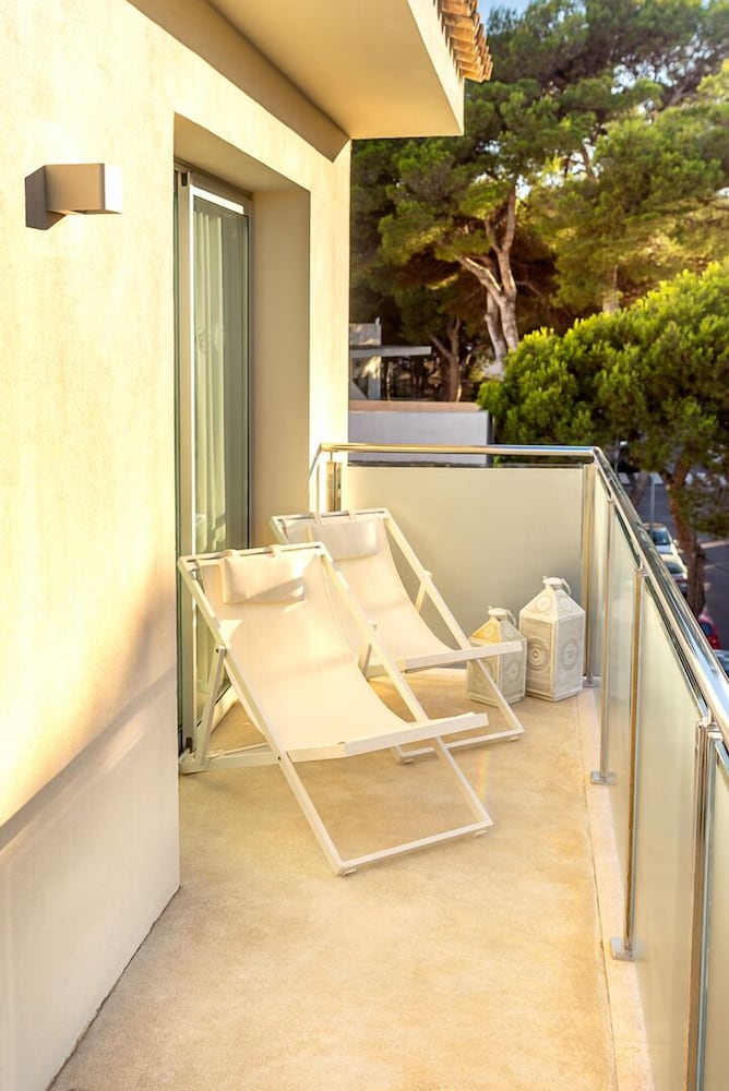 Фото Hotel The Sky – Adults Only