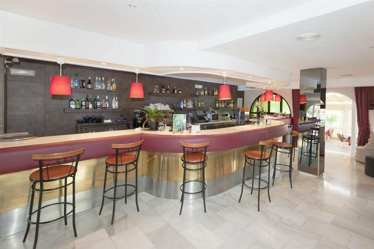 Фото Nerja Club by Dorobe Hotels