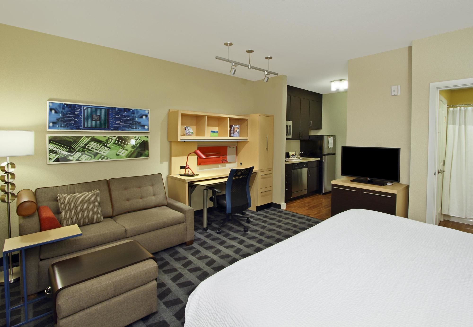 Фото TownePlace Suites San Jose Santa Clara